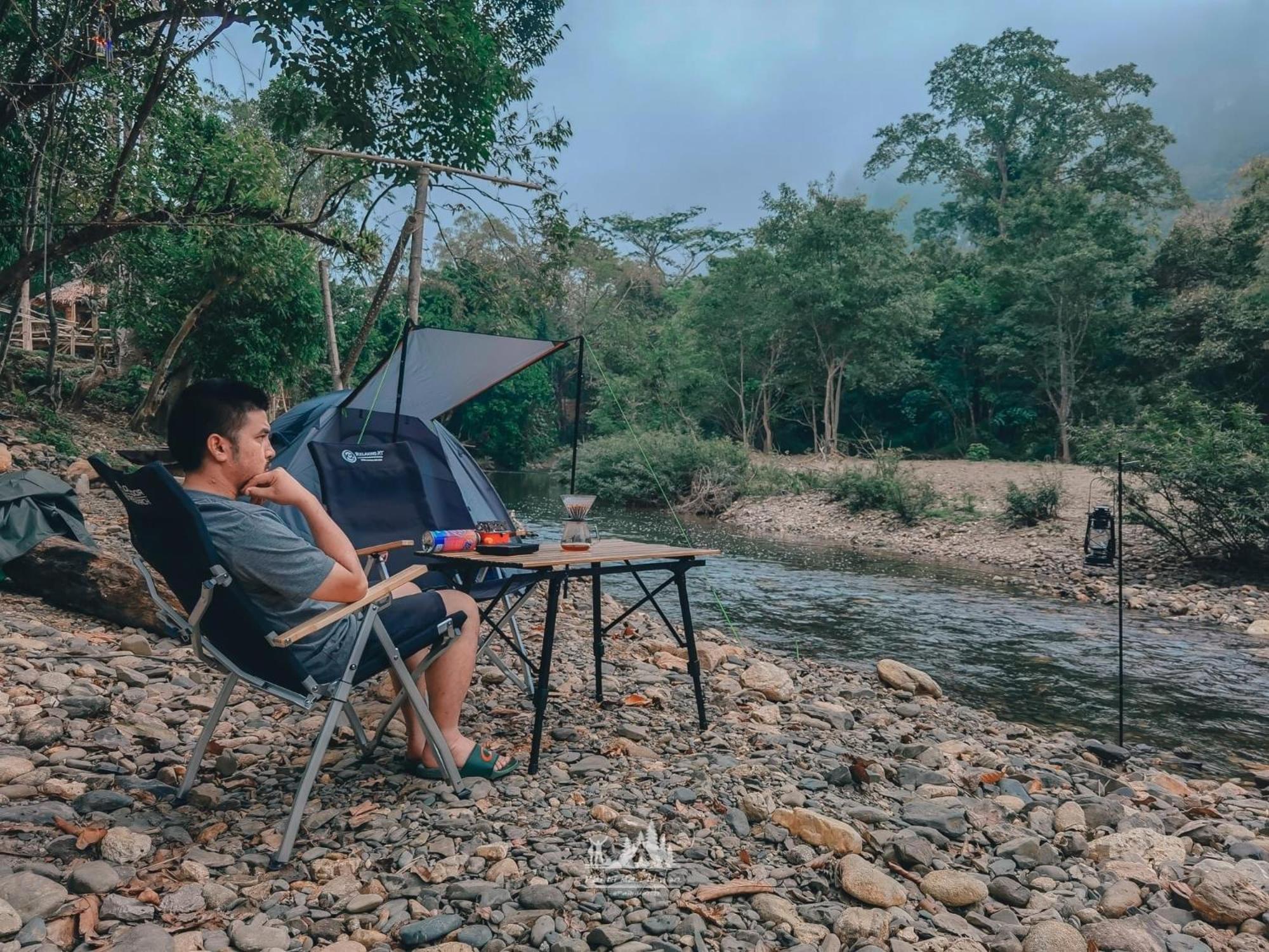 Khaosok August Freedom Camp Hotel Khao Sok National Park ภายนอก รูปภาพ