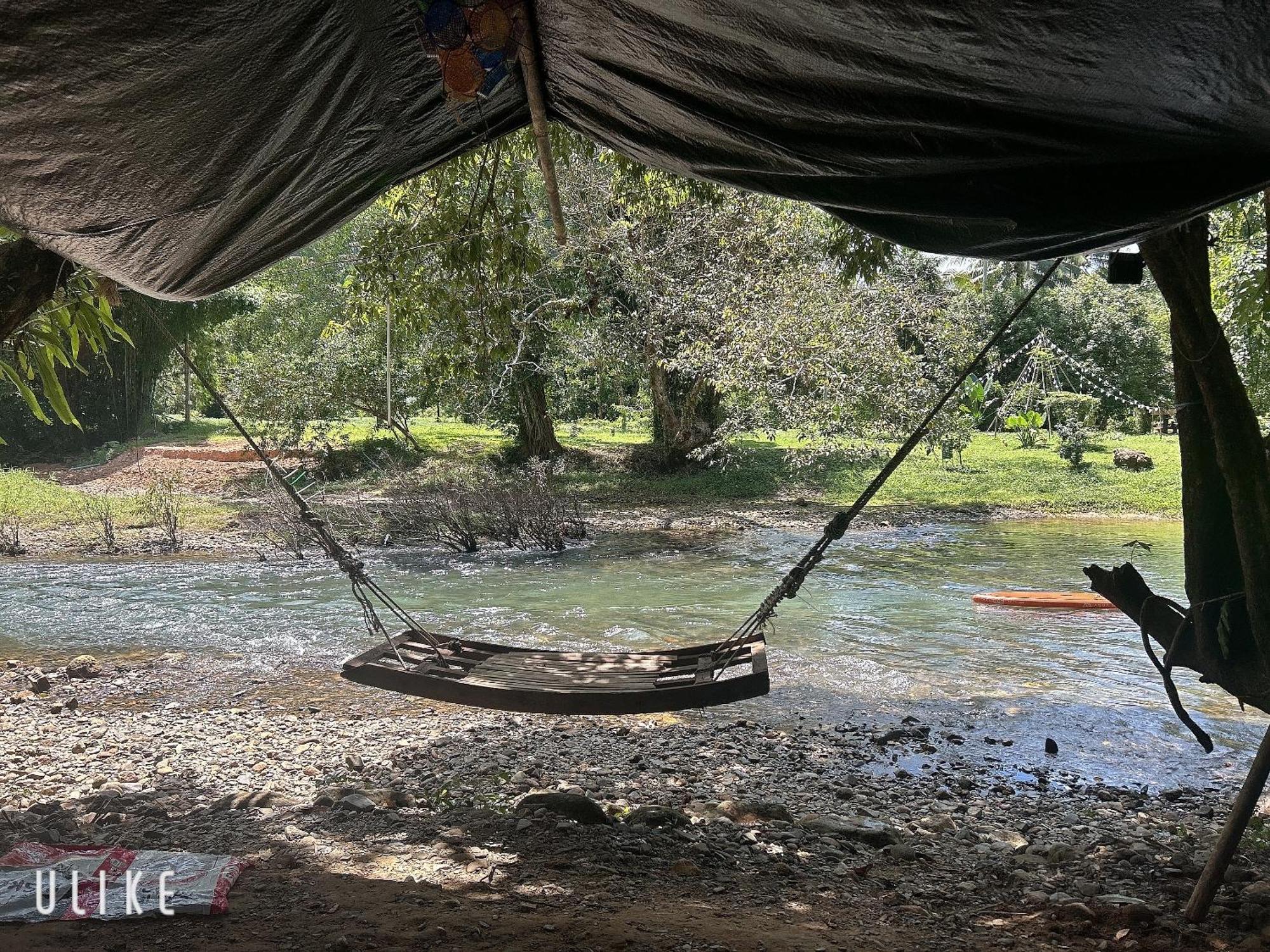 Khaosok August Freedom Camp Hotel Khao Sok National Park ภายนอก รูปภาพ